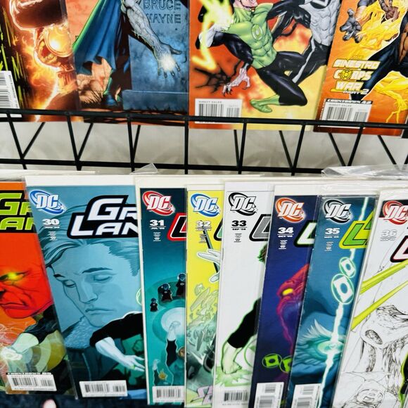 Green Lantern 21-22 26-27 29-37 41-43 47 Lot Geoff Johns Secret Origin - Picture 4 of 7